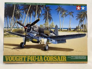 Tamiya Vought F4U-1A Corsair (1/48) 61070