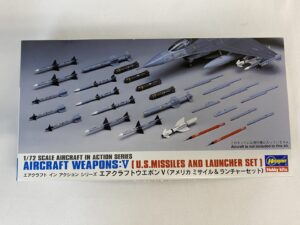 Hasegawa Aircraft Weapons: V U.S. Missiles and Launcher Set (1/72) 350009 (Partial!)
